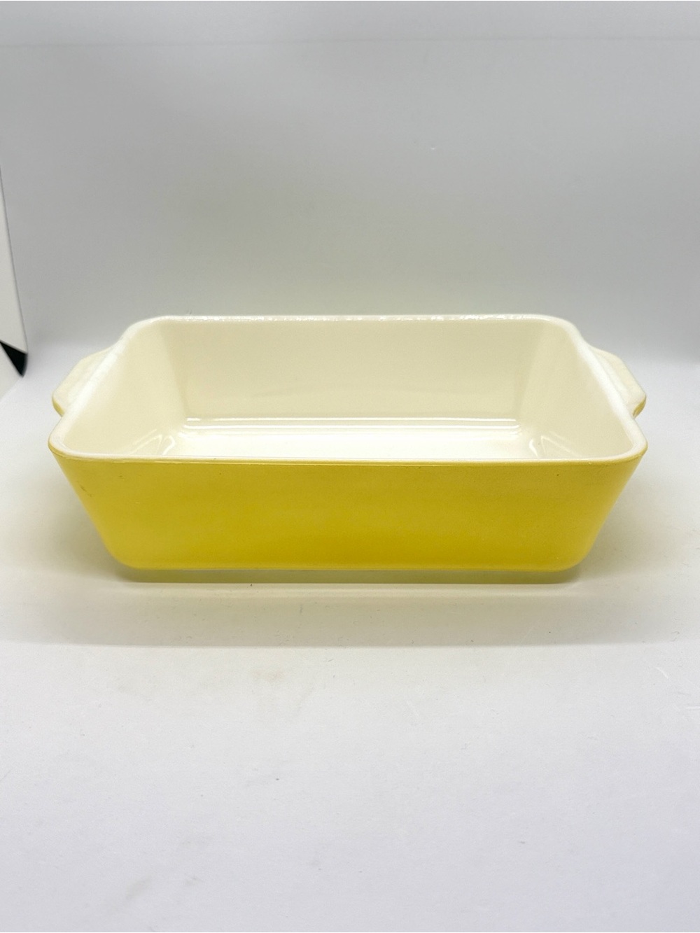 Pyrex Yellow Rectangle Fridgie